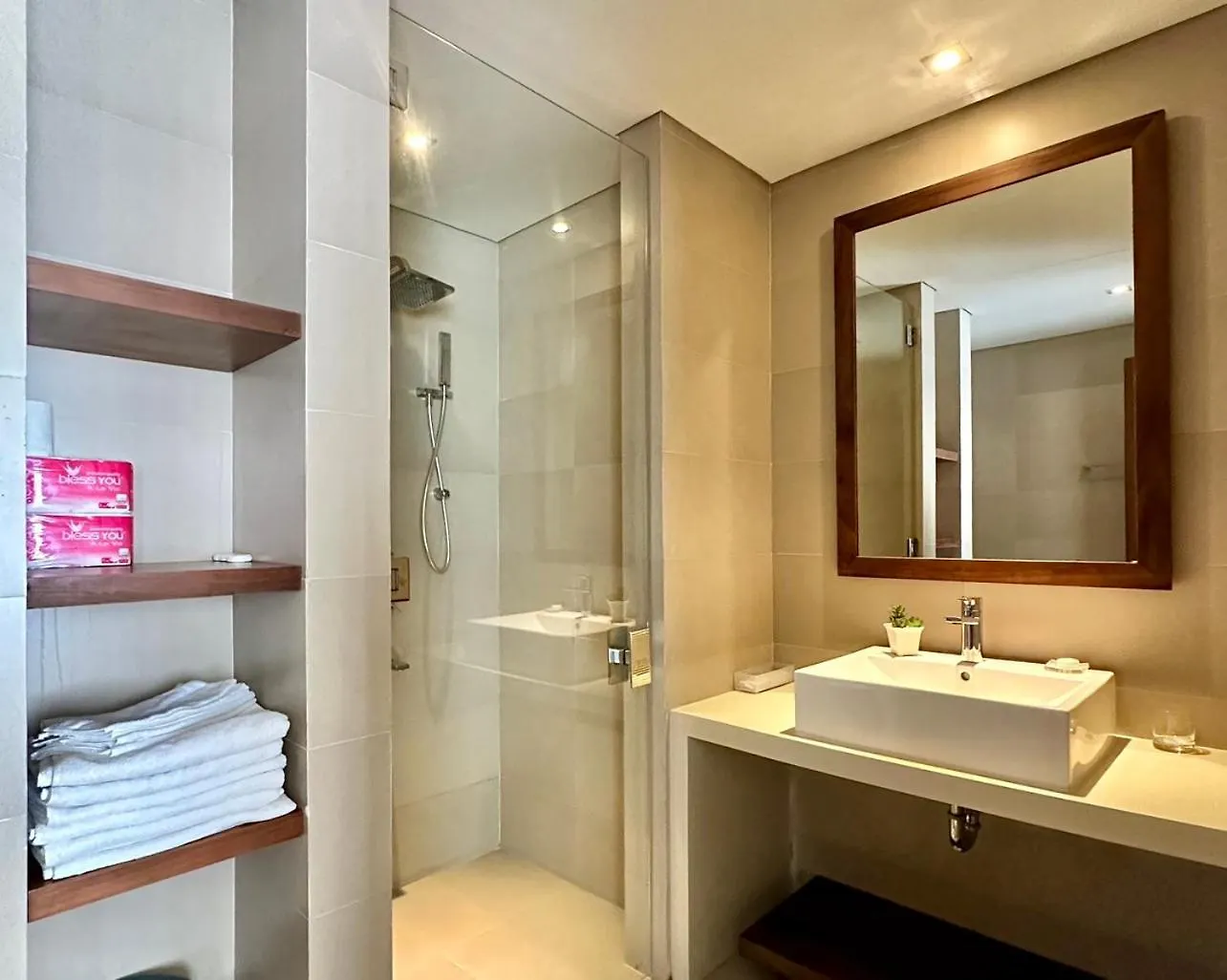 Can Ho Alacate Doi Dien Bien Da Nang Apartment