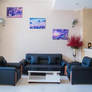 Nhat Linh & Đà Nẵng